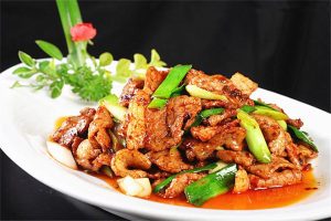 回锅肉盖浇饭.flv~（肉盖浇饭菜谱）