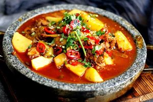 石锅菜全~（石锅菜料理）
