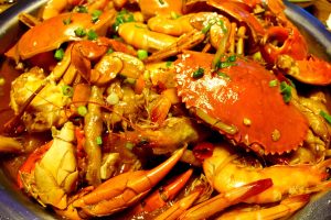 舌品天下肉蟹煲~（美味肉蟹煲特色）