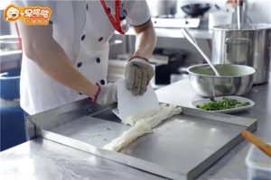 肠粉技术~（粉肠制作）