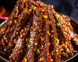 藤椒小牛肉~（牛肉藤椒香辣）