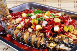 烤鱼技术教程大全~（烤鱼烹饪指南）