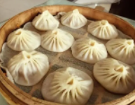 河南特色小吃灌汤包~（河南灌汤包美食）