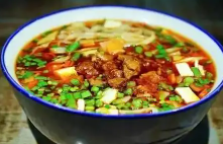 舌品天下歧山臊子面~（山中独步欲问天）