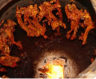 馕坑烤肉~（新疆烤肉美食）